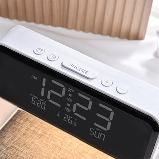 3-in-1 Bedlamp met Draadloze Oplader – LCD Alarmklok & Touch Dimbare LED Tafellamp
