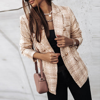 Adōre | Damesblazer met knoopsluiting | Casual khaki