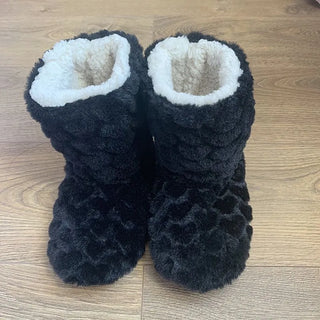 Bary | Hoge teddy pantoffels, warm en zacht Zwart