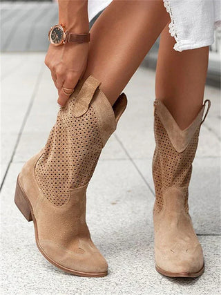 ELYSSI Cowboylaarzen Dames met Perforatiemotief en Korte Schacht Bruin