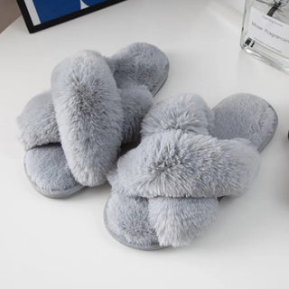 Degan | Pantoffels met gekruiste bandjes, warm en stijlvol