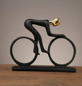 Beeld van wielrenner - fietssculptuur Goud